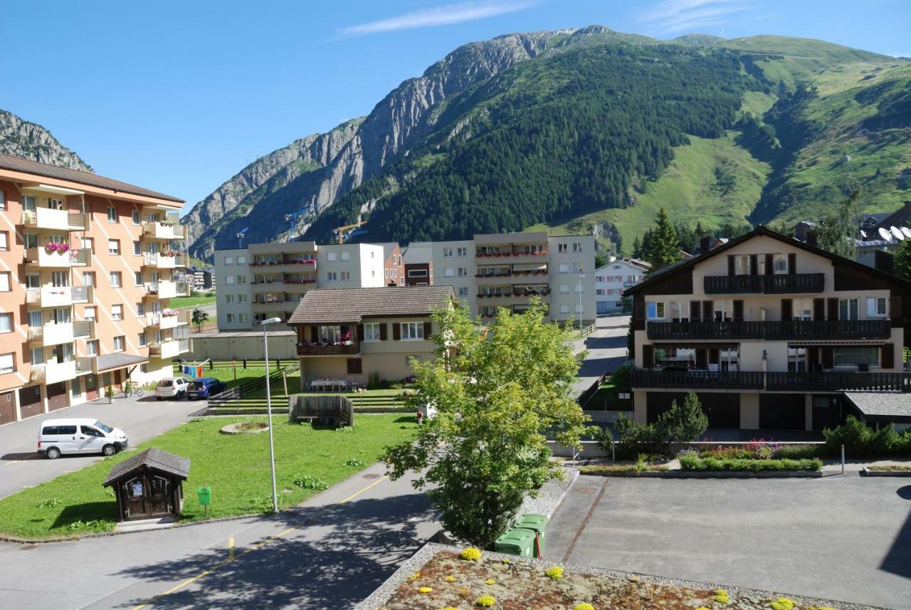 Schaap-mueller * Andermatt